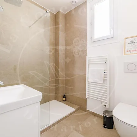 élégance Côtière - Vue Imprenable, à 5 Min Apartamento *