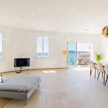 élégance Côtière - Vue Imprenable, à 5 Min * Tolón