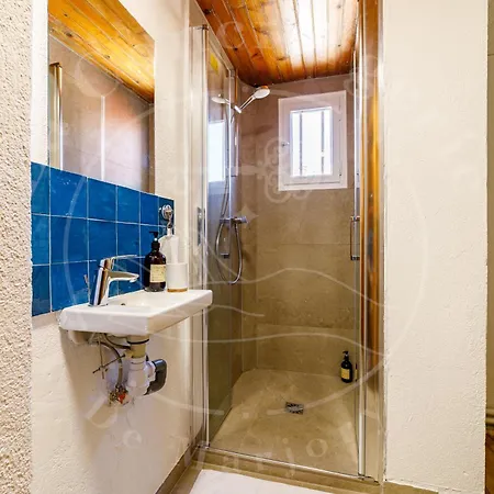 élégance Côtière - Vue Imprenable, à 5 Min