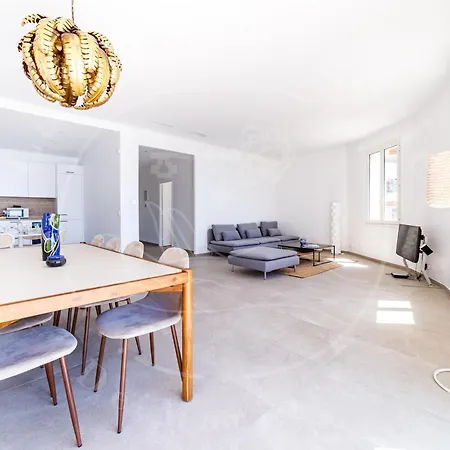 élégance Côtière - Vue Imprenable, à 5 Min Tolón